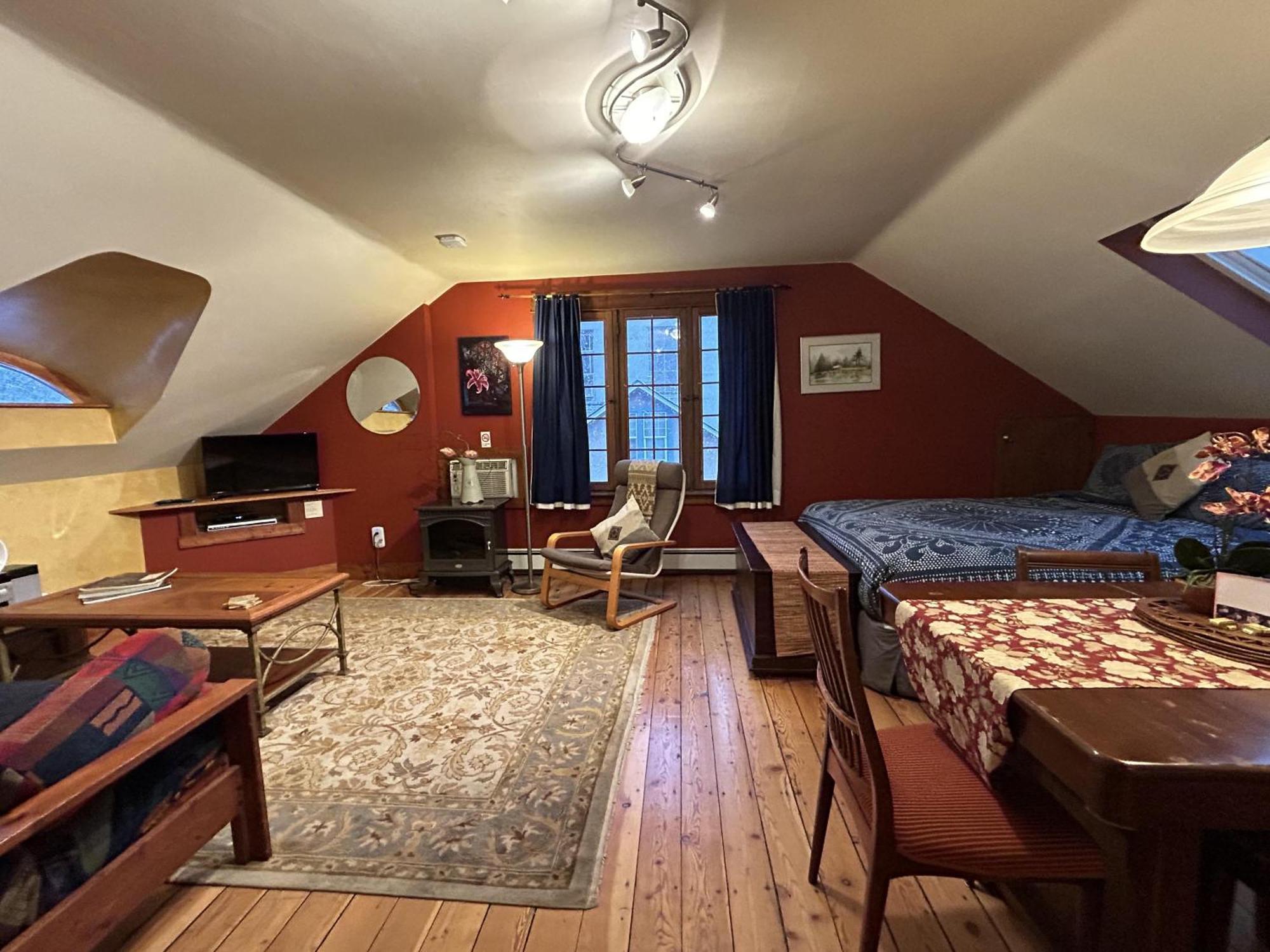 Mistisos Place Vacation Rentals 넬슨 외부 사진