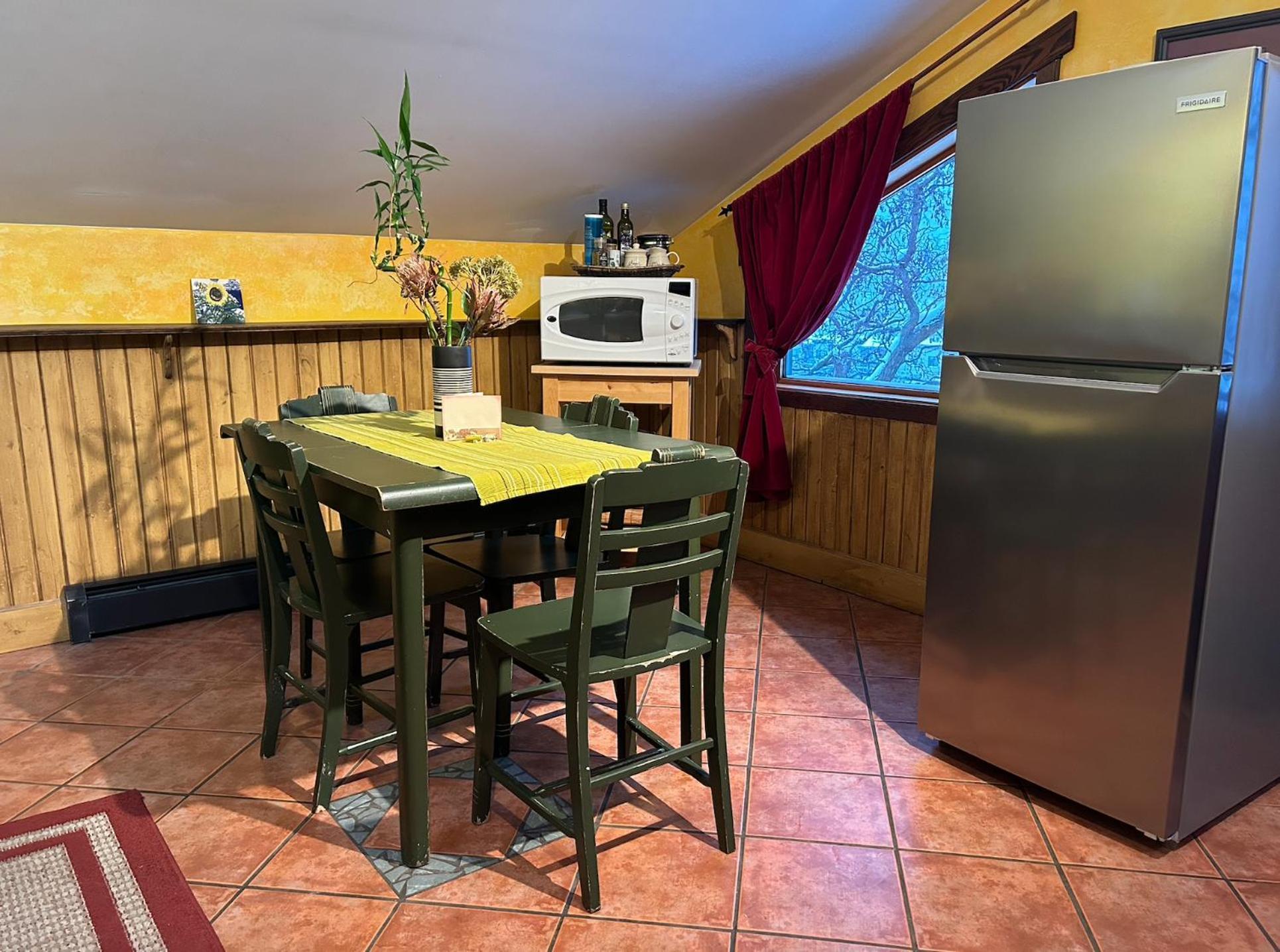 Mistisos Place Vacation Rentals 넬슨 외부 사진