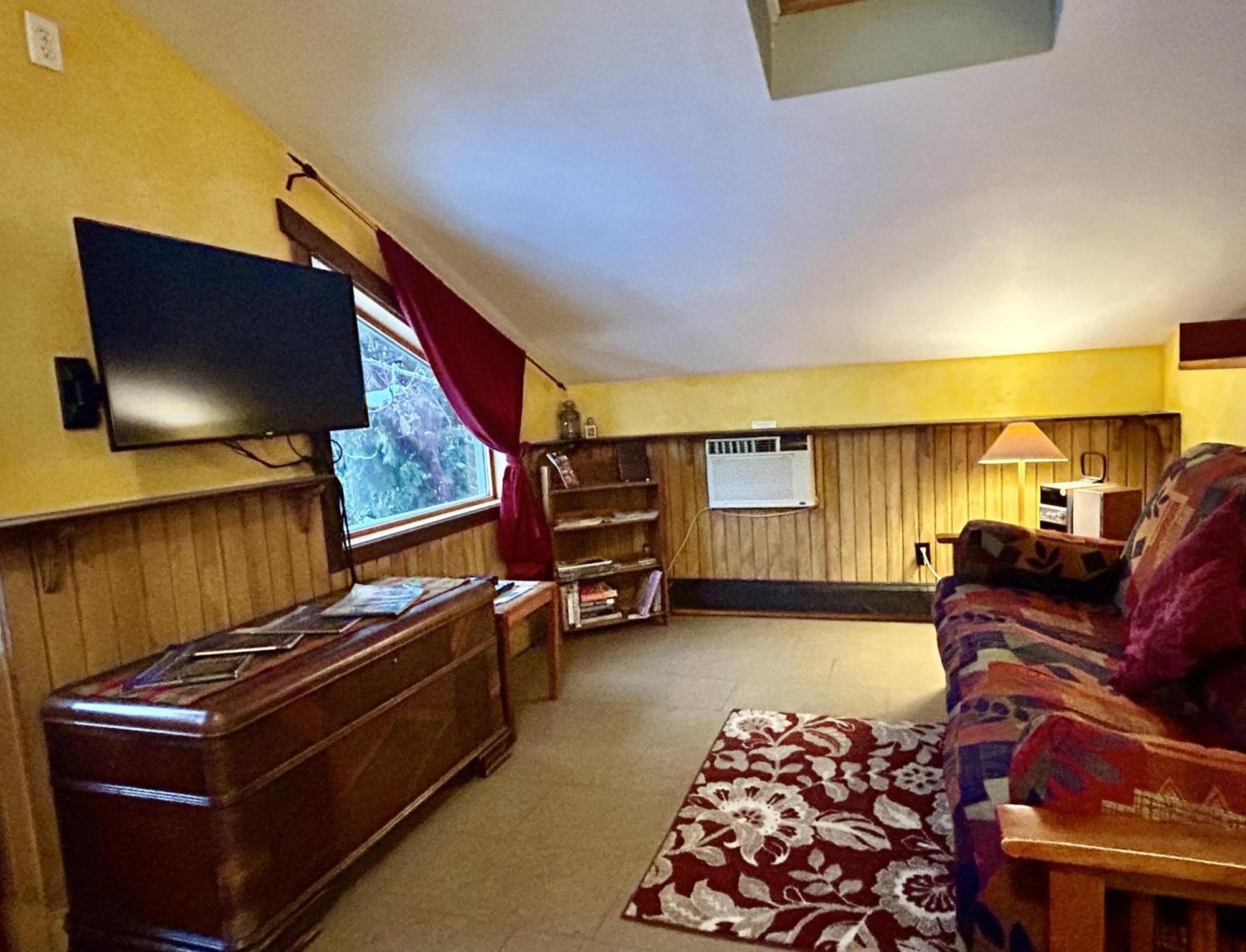 Mistisos Place Vacation Rentals 넬슨 외부 사진